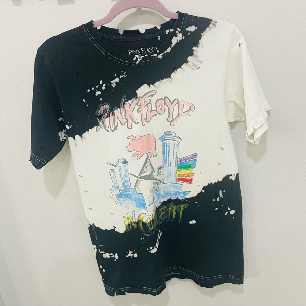Pink Floyd In Concert Distressed  Thrashed Grunge Tie-Dye T-Shirt Womens Size S